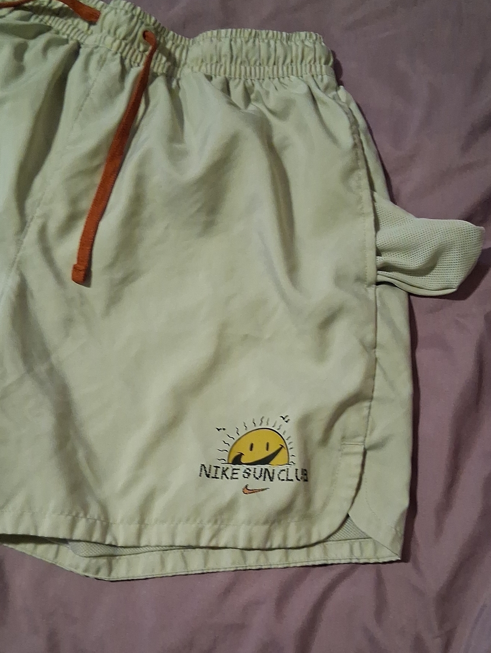 Men's Cream Athletic Shorts with Orange Drawstring Nike - Picture 5 of 7